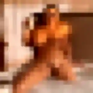 Karima (34 ans) à Tullins attend une rencontre maintenant