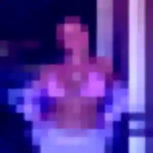 Ornella (36 ans) à Tullins cherche un plan cul ce soir