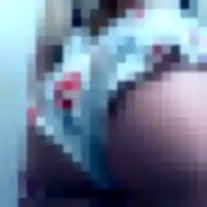 Contacte Martine, 20 ans à Vernouillet en privé