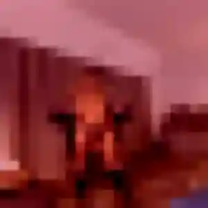 Photo privée de Alienor, 43 ans à Vert-Saint-Denis - plan discret