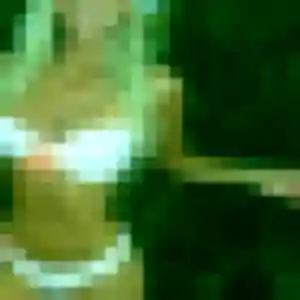 Nadia, femme de 21 ans cherche plan cul à Villars