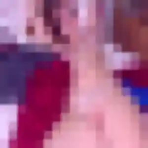 Contacte Raphaelle, 23 ans à Villars en t'inscrivant