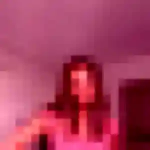 Oriane, femme de 29 ans propose plan cul à Villejuif