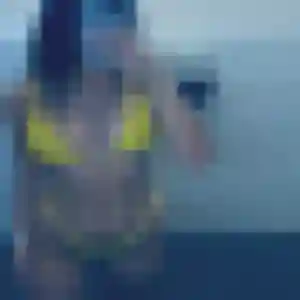 Rencontre Henriette, 20 ans à Villeparisis en privé