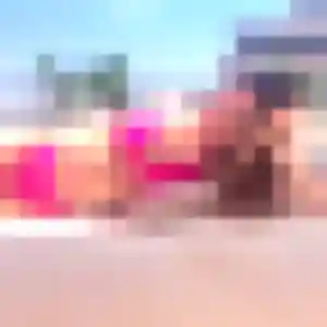 Philippine, 23 ans, connectée à Vitré pour un plan cul