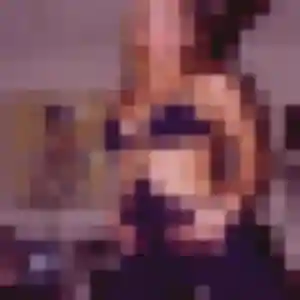 Pierrette, femme de 23 ans propose plan cul à Vitré