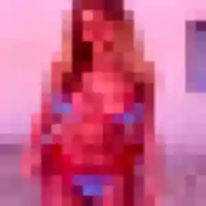 Cecile, 25 ans, en ligne à Woippy pour une rencontre coquine